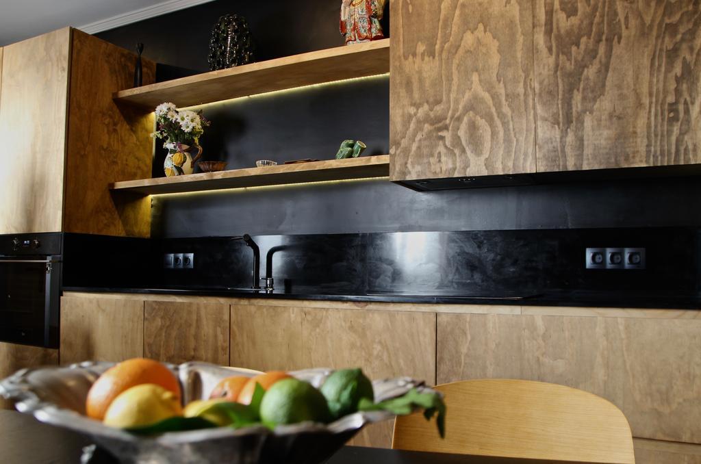 Eva Recommends Sentencia Apartamento Sevilha